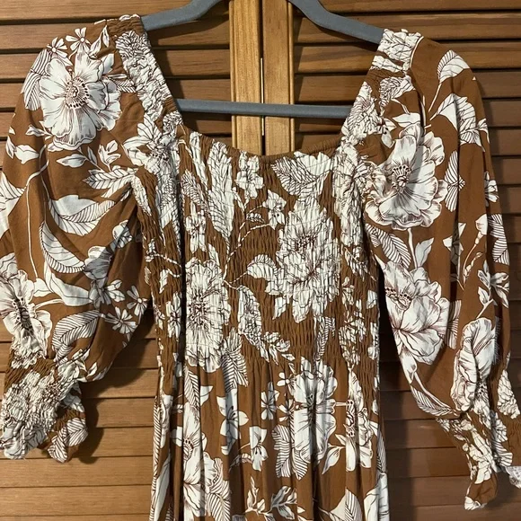 Petal and Pup Smocked Puff Sleeve brown and White Fall Color Midi Dress Size XS - Picture 5 of 8